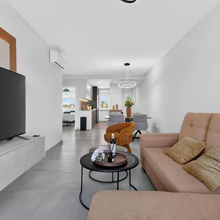 Azure Terras Private Rooftop By Interhome 필라데라호라다다