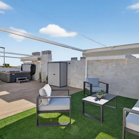 Azure Terras Private Rooftop By Interhome 아파트 *