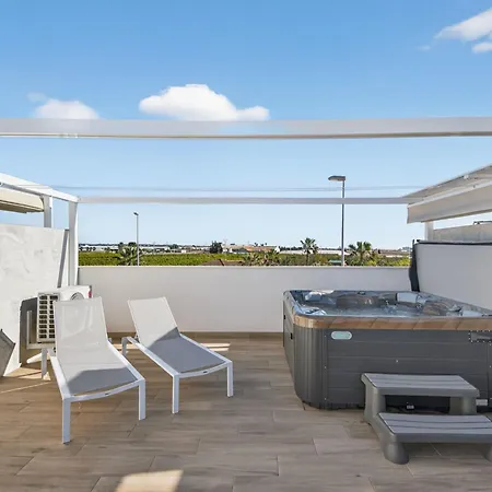 Azure Terras Private Rooftop By Interhome 필라데라호라다다
